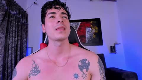 liamwyatt_ online show from September 23, 3:22 am