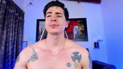 liamwyatt_ online show from October 19, 3:22 am