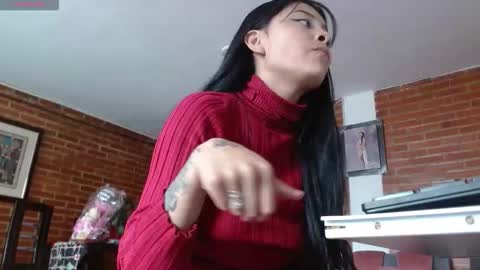 Liarouse04 online show from February 18, 1:44 pm