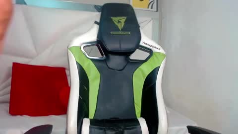 LIAR online show from April 11, 8:24 pm