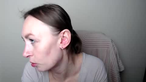 Lia online show from March 2, 1:07 pm