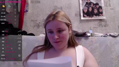 light_lunaa online show from November 11, 10:06 am