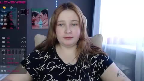 light_lunaa online show from February 8, 11:02 am
