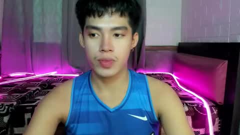 Snapshot of lightjt4 chatting on September 30, 2:00 am Jt online show from September 30, 2:00 am