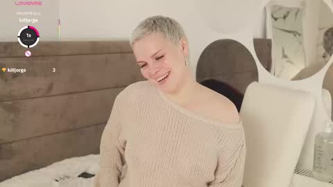 likaaberry online show from September 30, 12:48 pm