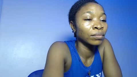 lil_baddie0 online show from March 2, 7:15 am