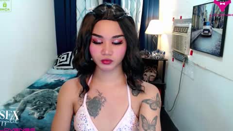 LILY online show from January 9, 1:44 am