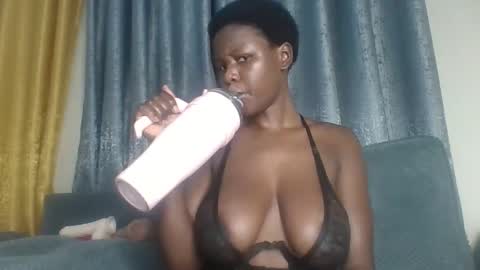 brinna online show from April 8, 10:57 pm