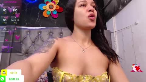   online show from December 15, 3:08 pm