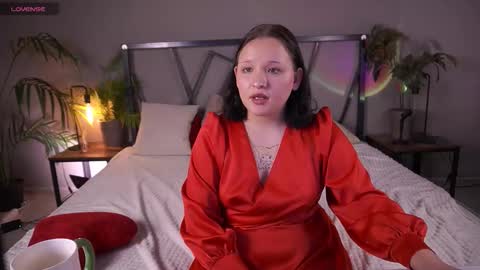  Lila  online show from October 13, 1:57 pm