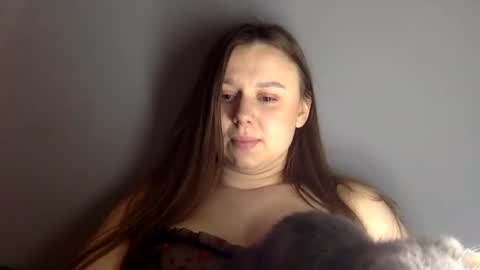 Snapshot of lilae37yis chatting on October 26, 8:19 pm Lily online show from October 26, 8:19 pm