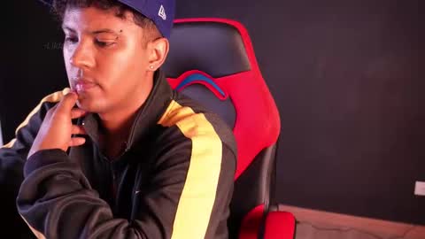 Dante online show from January 15, 5:49 am