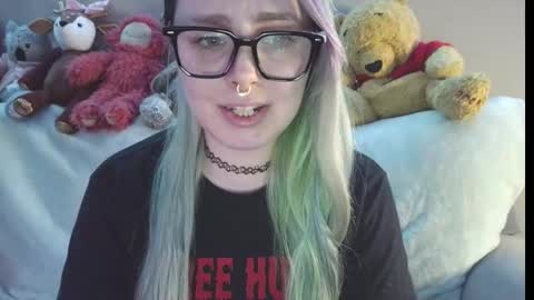 emily ryanson online show from February 18, 11:37 pm