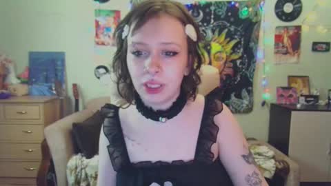 Lil online show from January 16, 4:28 pm