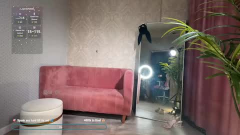 Lili online show from April 21, 12:45 pm