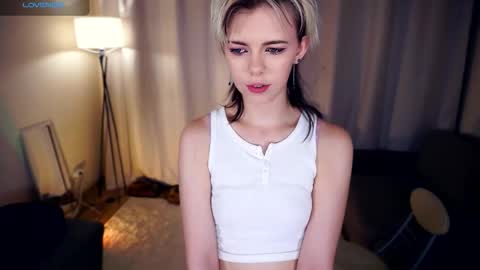 Snapshot of liliandaniels chatting on September 30, 6:57 am Lilian online show from September 30, 6:57 am