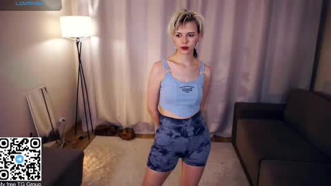 Snapshot of liliandaniels chatting on September 27, 7:28 am Lilian online show from September 27, 7:28 am
