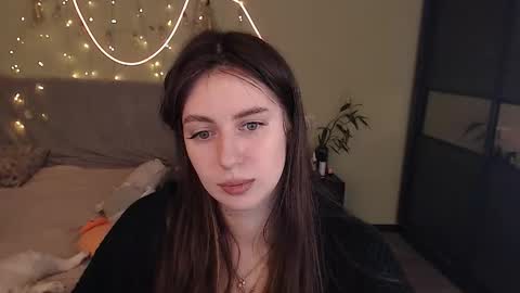 Lilu online show from November 15, 2:46 am