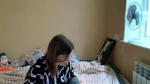 liliawoolf online show from October 7, 10:44 am