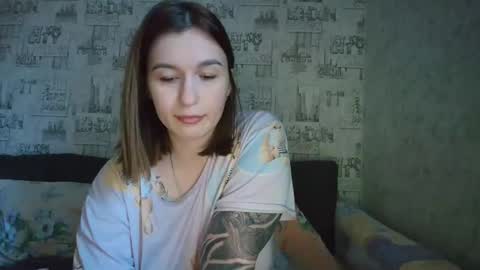 liliawoolf online show from September 28, 11:19 am