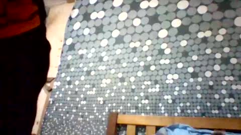 liligal online show from June 5, 7:30 pm