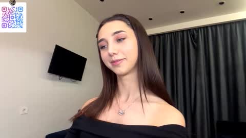 Lina online show from December 22, 10:38 pm