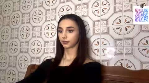 Lina online show from November 29, 10:50 pm