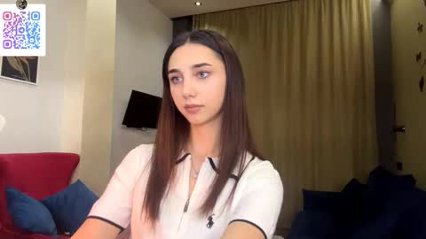 Lina online show from January 11, 10:05 pm