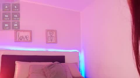 Lilith Savett online show from October 30, 2:17 pm