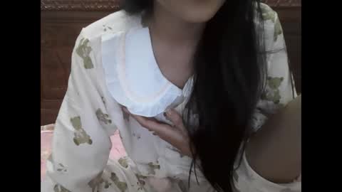 lililove88 online show from March 12, 8:07 am