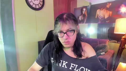 lilith  online show from May 27, 12:13 pm