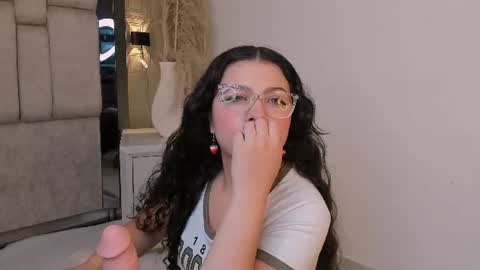 Welcome to Lilith room online show from July 14, 4:06 am