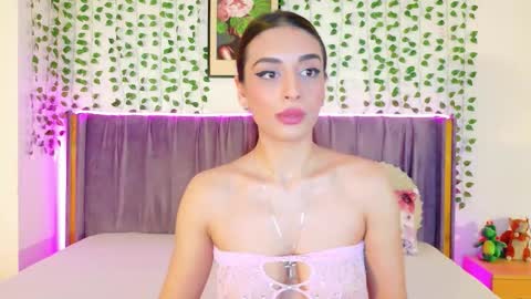 Lily online show from February 3, 10:08 am