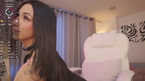 Lili  online show from January 18, 8:51 pm