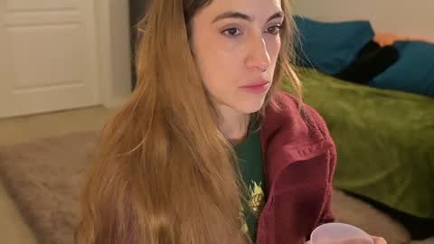 L online show from February 8, 1:54 am