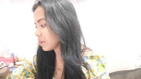 LiliyanaS online show from April 11, 7:45 am