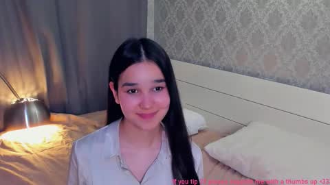 Celina Lillie online show from December 3, 11:16 pm