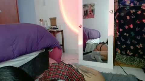 lillith_777 online show from December 15, 1:01 am