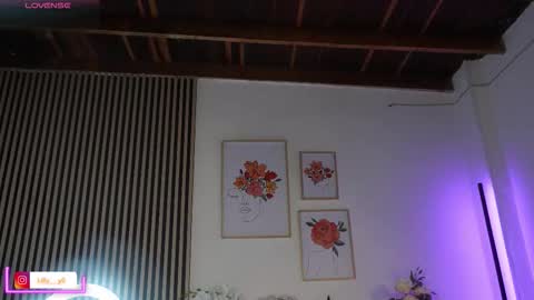 Sofia online show from March 25, 1:29 pm