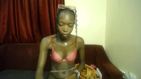 Des online show from February 14, 7:27 pm