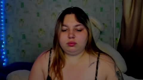 lillyhaigh online show from June 17, 11:59 am