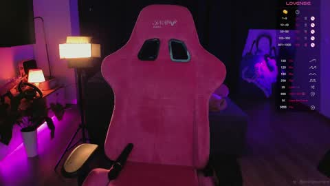 lilpresident online show from April 17, 1:57 pm