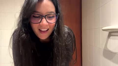 lilprincessxoxo_ online show from January 24, 6:57 am