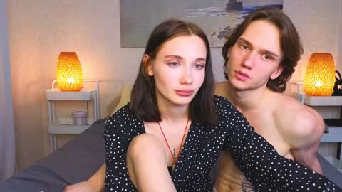 Jesse and Grace online show from December 4, 3:26 pm