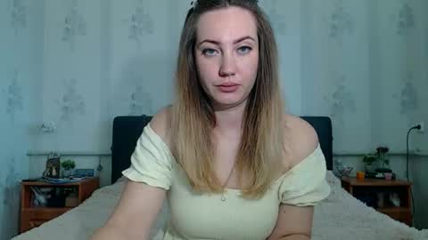 lilu_cute25 online show from April 3, 10:55 am