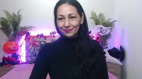 lilugrants online show from October 18, 6:23 pm