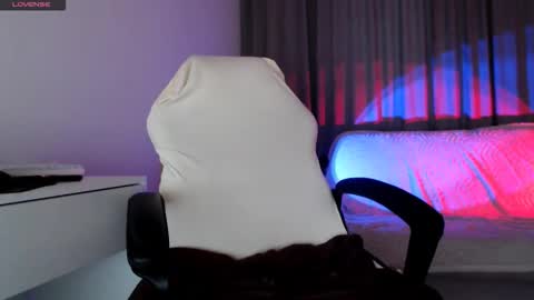 Lily Litle online show from November 14, 11:12 am