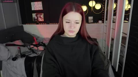 Lily online show from October 4, 7:28 am