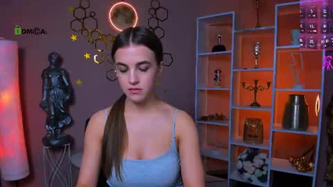 Lily online show from July 28, 12:48 pm
