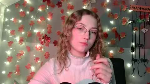 small lily online show from October 24, 5:57 pm